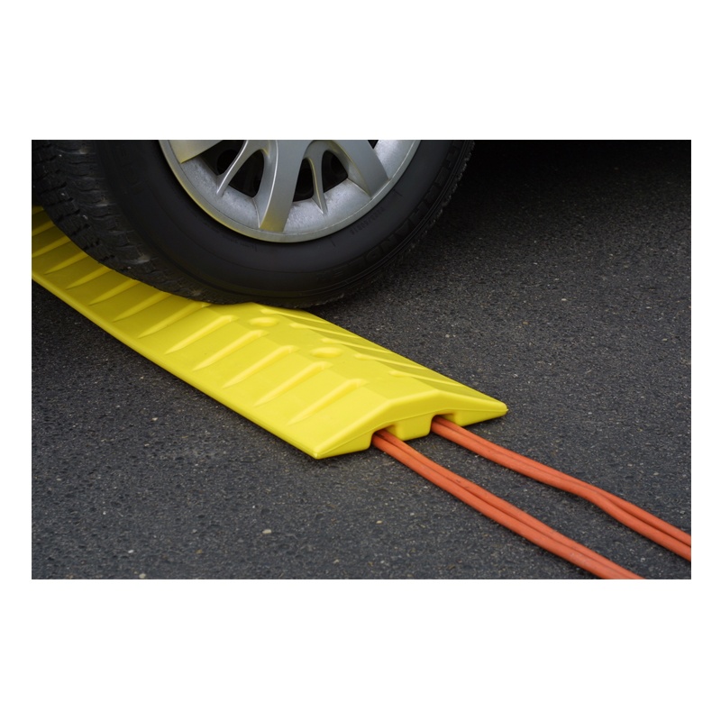 Eagle 6 Ft. Speed Bump Crossing Cable Protection Unit 1792