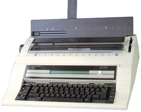 Nakajima Ae-740 Electronic Office Typewriter With Display