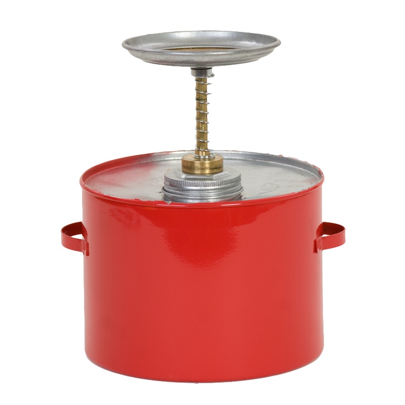 Eagle P-704 Galvanized Steel 4 Quart Plunger Safety Can Red